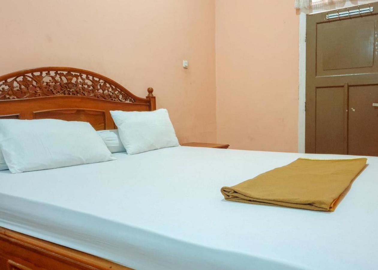 Hotel Mario Pulana Bone Watampone Εξωτερικό φωτογραφία
