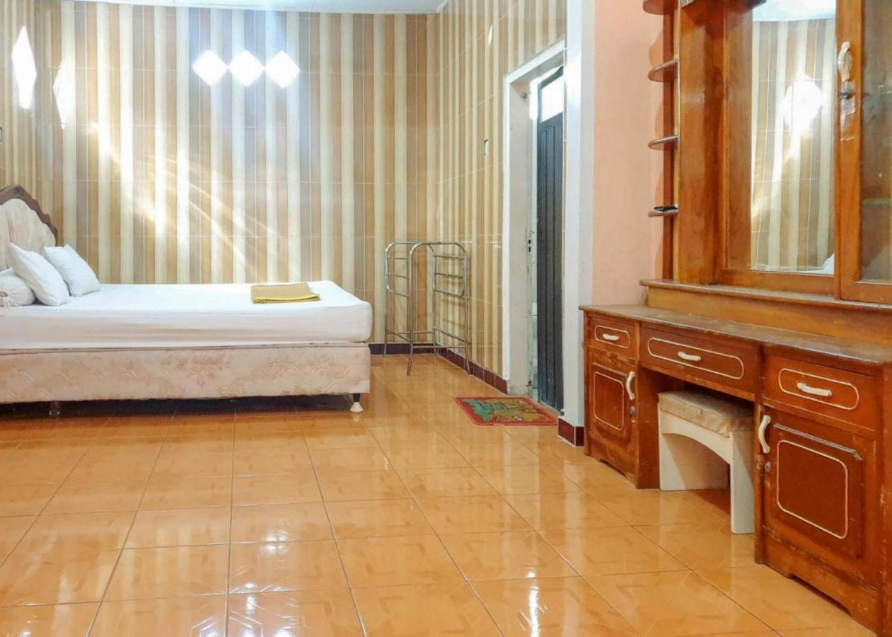 Hotel Mario Pulana Bone Watampone Εξωτερικό φωτογραφία